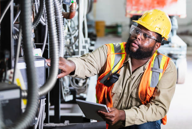 Best Affordable Electrician  in Buffalo, TX